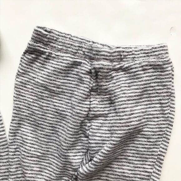 Gymboree stripe Henley hooded sweatshirt EUC 12-18m / jogger EUC 18-24m set - Picture 5 of 9